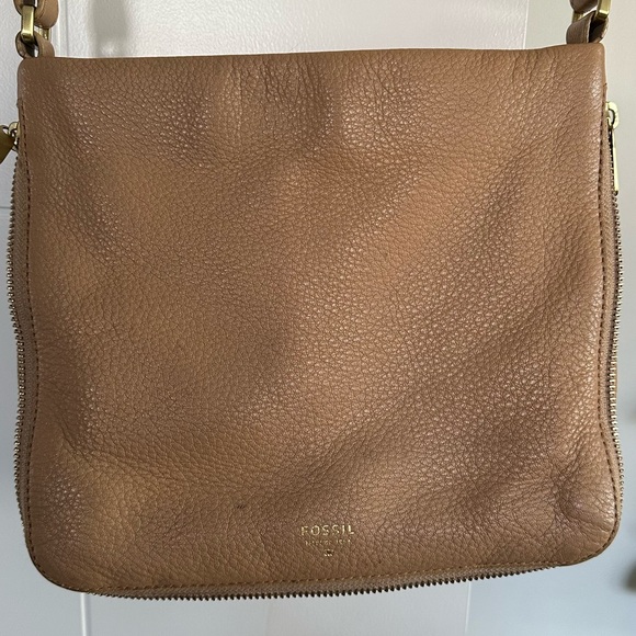 Fossil crossbody purse - Picture 2 of 7